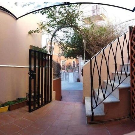 Locanda Genovese 20 La Maddalena (Sassari) Exterior foto