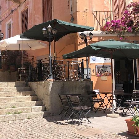 Locanda Genovese 20 La Maddalena (Sassari) Exterior foto